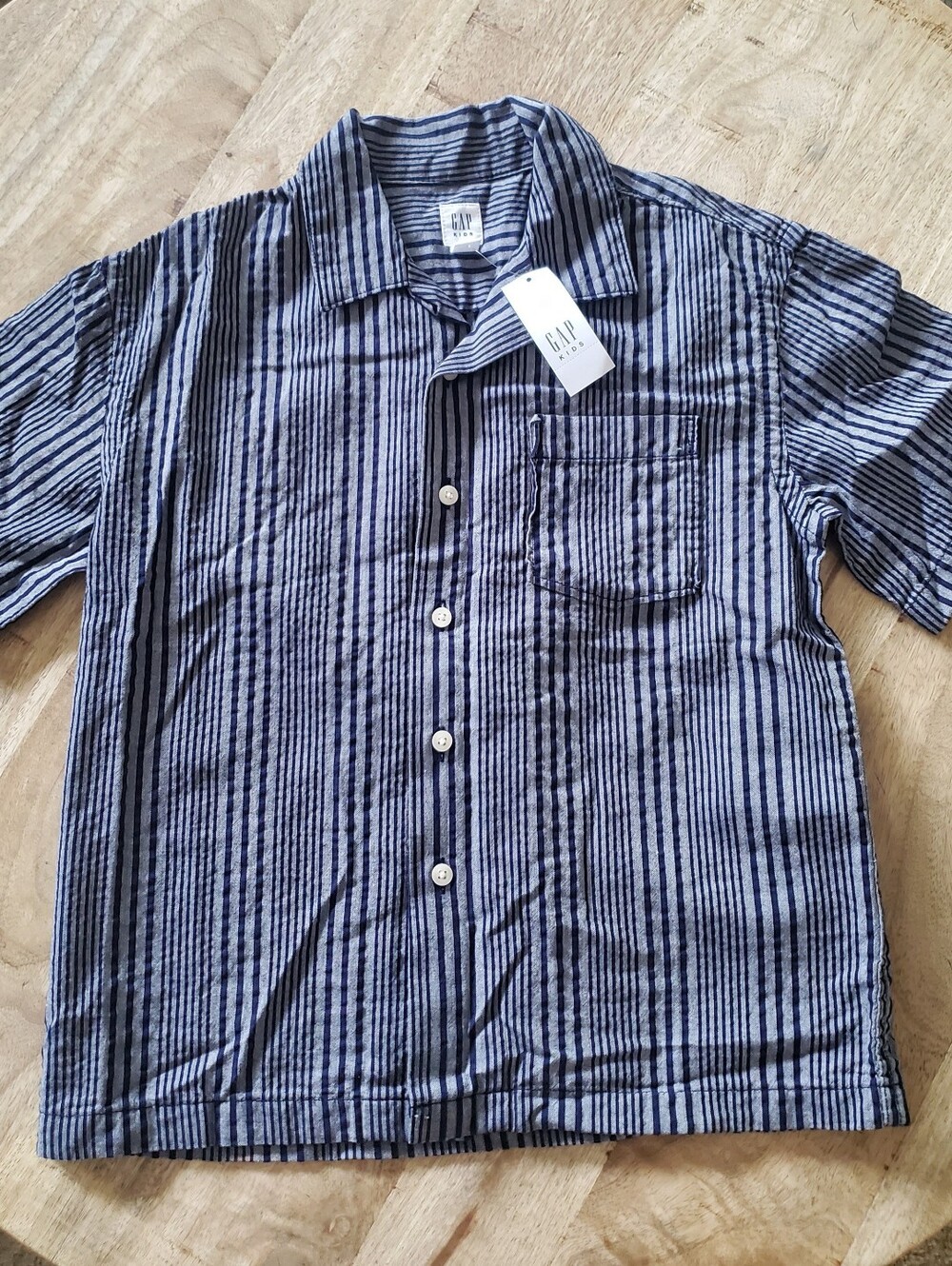 Gap Boys Size Small Button Down Short Sleeve Shirt